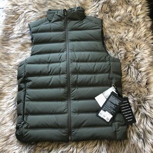 Lululemon Navigation Vest Dark Olive XS